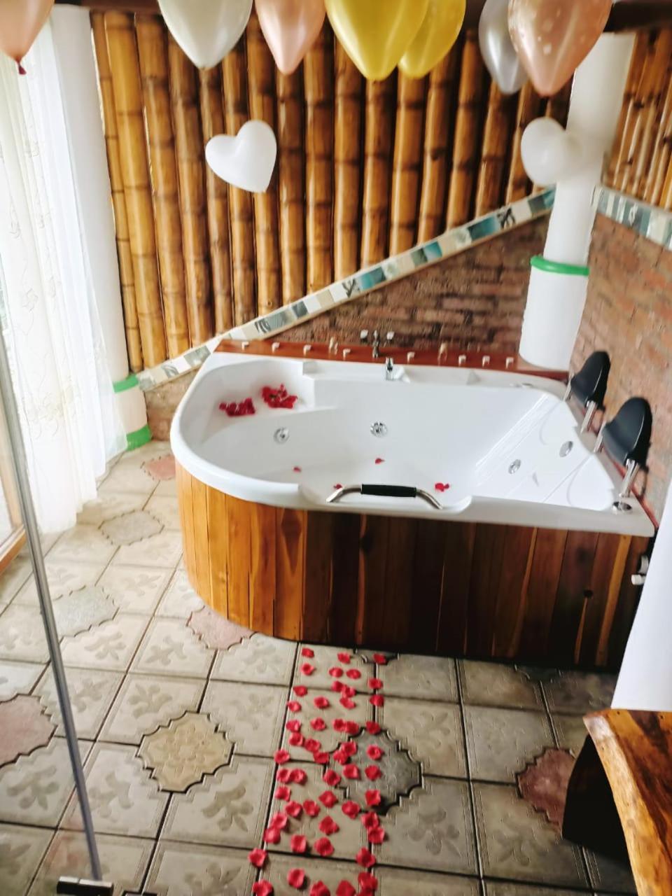 Cabanas La Miranda Filandia Ngoại thất bức ảnh